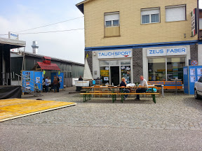 Aufbauhilfe für Marktfest in Kronstorf